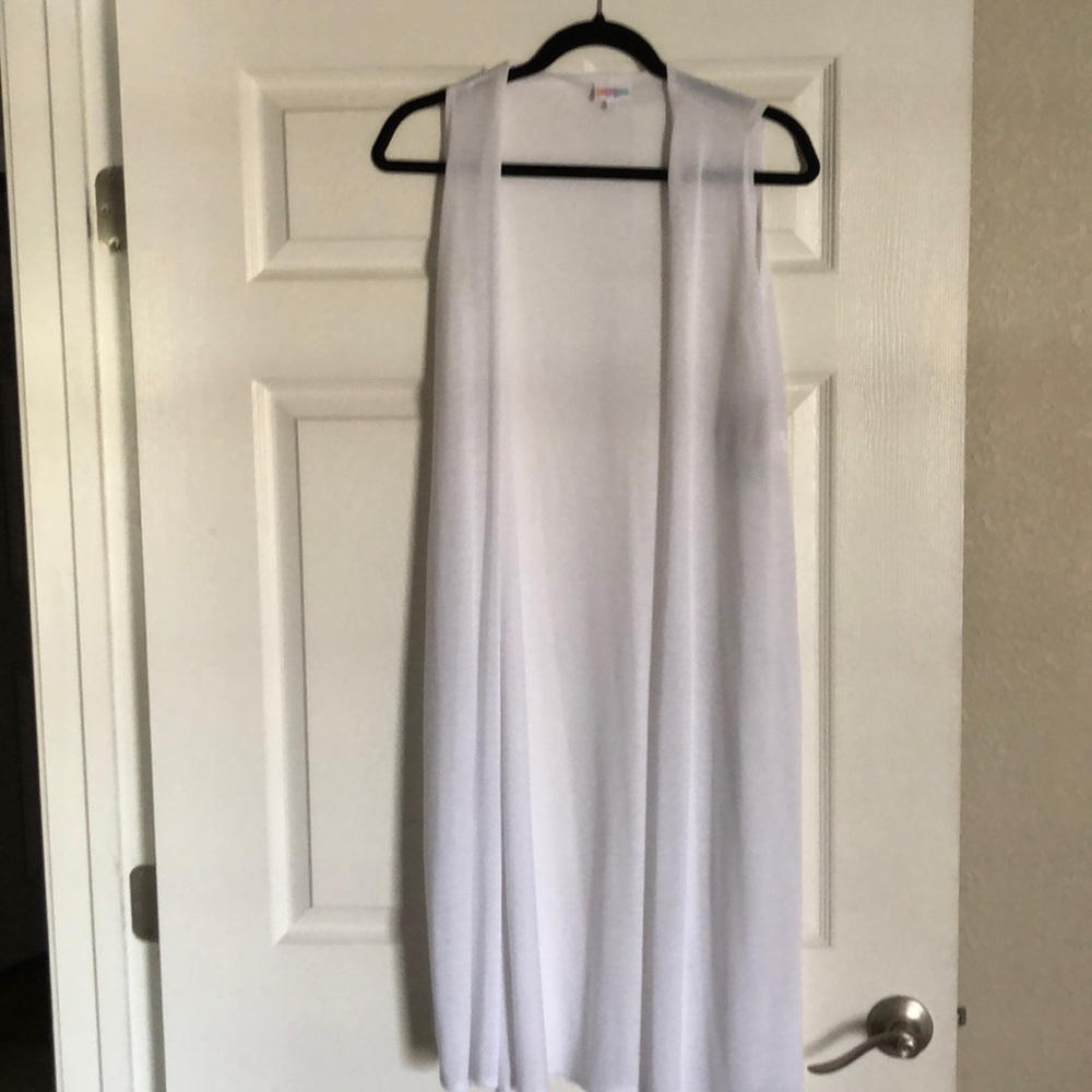 NWT ⭐️ White Joy Vest by LuLaRoe